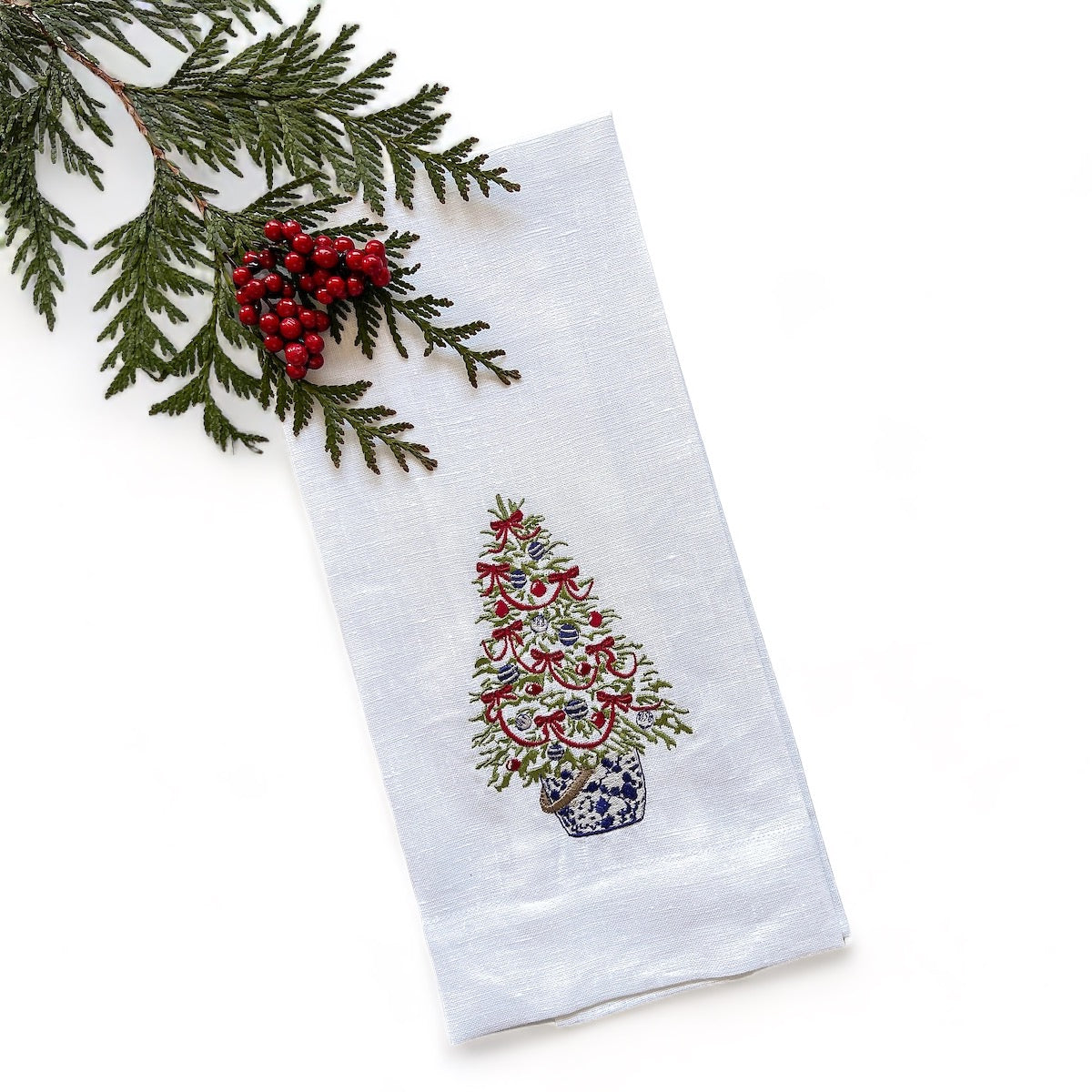 Patriotic Tree Linen Guest Towel